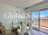Wederverkoop - APPARTEMENT -
TORREVIEJA - Gaspar Perrelló