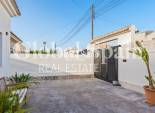 Revente - VILLA -
TORREVIEJA - El Chaparral