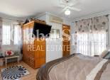 Wederverkoop - VILLA -
TORREVIEJA - LOS BALCONES - LOS ALTOS