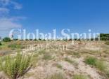 Resale - VILLA -
TORREVIEJA - Torretas