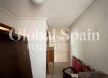 Revente - APPARTEMENT -
TORREVIEJA - Torrevieja
