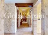 Resale - VILLA -
ORIHUELA