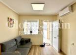 Wiederverkauf - WOHNUNG -
TORREVIEJA - Torreblanca