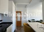 Wiederverkauf - WOHNUNG -
TORREVIEJA - Center