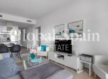 Resale - APARTMENT -
TORREVIEJA - Los Frutales