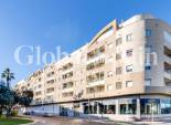 Resale - APARTMENT -
TORREVIEJA - Center