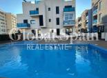 Resale - APARTMENT -
TORREVIEJA - Calas Blancas