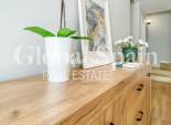 Resale - HOUSE -
ORIHUELA COSTA - Costa Blanca