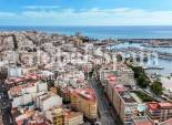Resale - Ático -
TORREVIEJA - Puerto