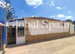 Resale - VILLA -
GEA Y TRUYOLS - Inland