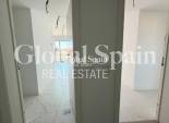 Revente - APPARTEMENT -
TORREVIEJA - Punta Prima