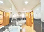 Venta - APARTAMENTO -
TORREVIEJA - Center