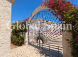 Resale - VILLA -
CIUDAD QUESADA