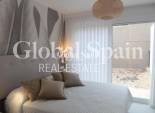 Wiederverkauf - WOHNUNG -
TORREVIEJA - Torreblanca