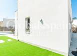 Wederverkoop - VILLA -
ORIHUELA COSTA - Costa Blanca