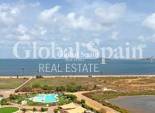 Resale - APARTMENT -
CARTAGENA - Playa honda