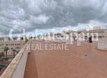 Revente - APPARTEMENT -
TORREVIEJA - Center