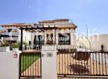 Revente - VILLA -
CIUDAD QUESADA