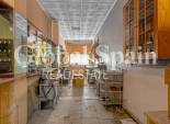 Venta - PROPIEDAD COMERCIAL -
TORREVIEJA - Playa del cura