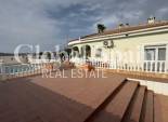 Revente - VILLA -
GEA Y TRUYOLS - Inland