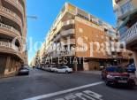 Venta - APARTAMENTO -
TORREVIEJA - Center