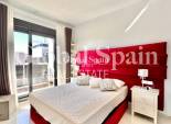 Wederverkoop - VILLA -
ORIHUELA COSTA - Lomas de Cabo Roig
