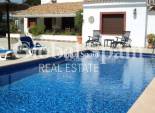 Resale - VILLA -
ORIHUELA COSTA - Lomas de Cabo Roig