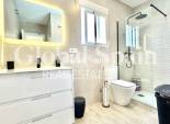 Revente - VILLA -
VILLAMARTÍN - Costa Blanca
