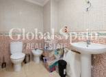 Revente - APPARTEMENT -
TORREVIEJA - Center