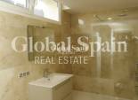 Revente - VILLA -
LA ZENIA - Costa Blanca