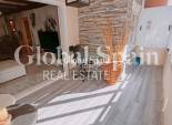Wederverkoop - APPARTEMENT -
TORREVIEJA - Acequion