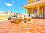 Wederverkoop - VILLA -
TORREVIEJA - LOS BALCONES - LOS ALTOS