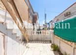 Resale - APARTMENT -
TORREVIEJA - Los Europeos