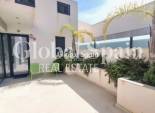 Resale - VILLA -
ROJALES - Inland