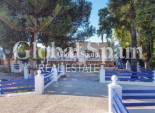 Resale - VILLA -
ORIHUELA