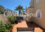 Odsprzedaż - WILLA  -
TORREVIEJA - 