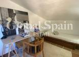 Wiederverkauf - VILLA -
Calviá - Mallorca