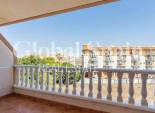 Revente - APPARTEMENT -
TORREVIEJA - La Mata pueblo