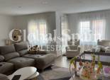 Resale - APARTMENT -
TORREVIEJA - Center