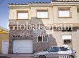 Venta - CASA -
LOS ALCÁZARES