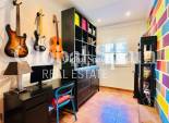 Wederverkoop - VILLA -
ORIHUELA - Urb. Montepinar