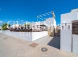 Resale - House -
ORIHUELA COSTA - Lomas de Cabo Roig