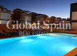Wederverkoop - APPARTEMENT -
TORREVIEJA - Torreta Florida