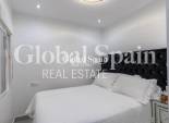 Venta - APARTAMENTO -
TORREVIEJA - Torretas