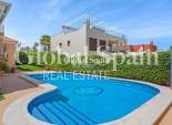 Revente - VILLA -
TORREVIEJA - La Mata