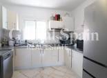 Wederverkoop - VILLA -
ORIHUELA COSTA - Villamartin