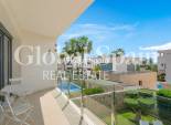 Resale - Villa -
ORIHUELA - Vistabella Golf