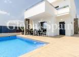 Nowo zbudowane - WILLA  -
ORIHUELA - Vistabella Golf