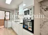 Resale - APARTMENT -
TORREVIEJA - Center