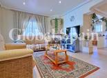 Wiederverkauf - VILLA -
ORIHUELA - Orihuela Costa
